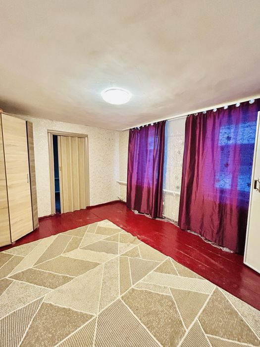 Е відновлення . Продаж половини будинку .