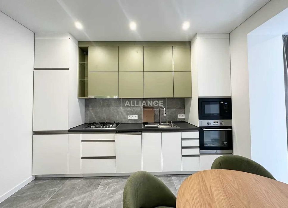 Здаєтья в оренду  1-кімнатна квартира повністю укомплектована.