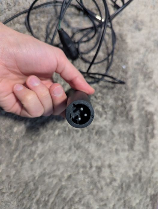 Mikrofon stan uszkodozny.