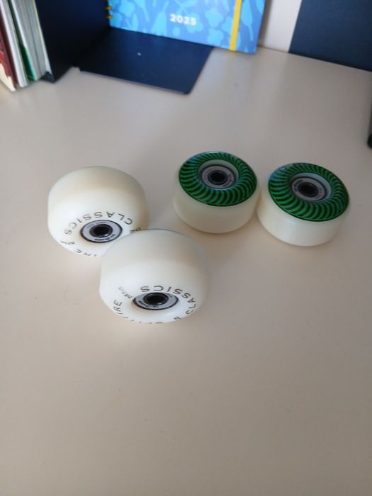 Rodas skate spitfire novas
