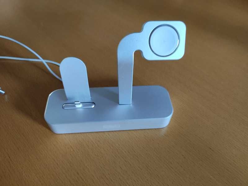 Stacja dokująca do iPhona Apple podstawka ładowarka