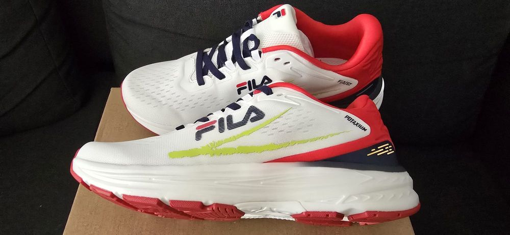 Легкие и мягкие кроссовки Fila PROTAXIUM 41р,оригинал.