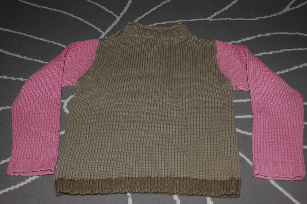 sweter dziewczęcy 116+karma+ksiega makijażu