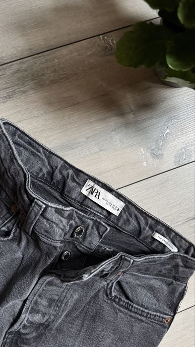 Spodnie ZARA 34 damskie jeansy czarne bawełna