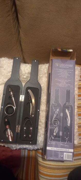 Zestaw do  otwierania wina