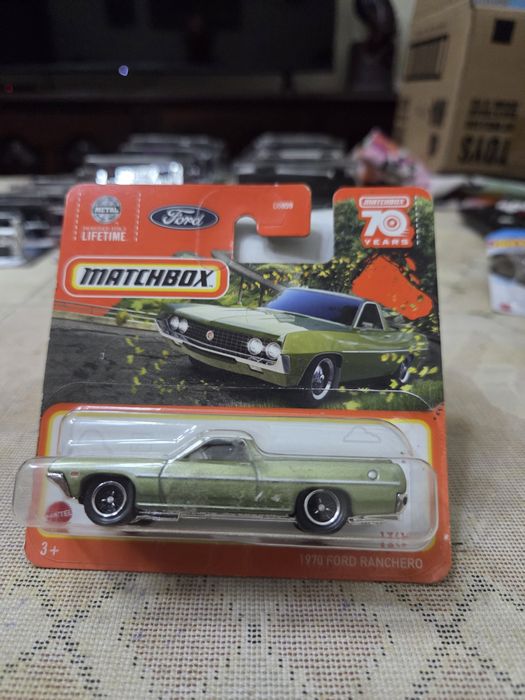 Varios  matchbox