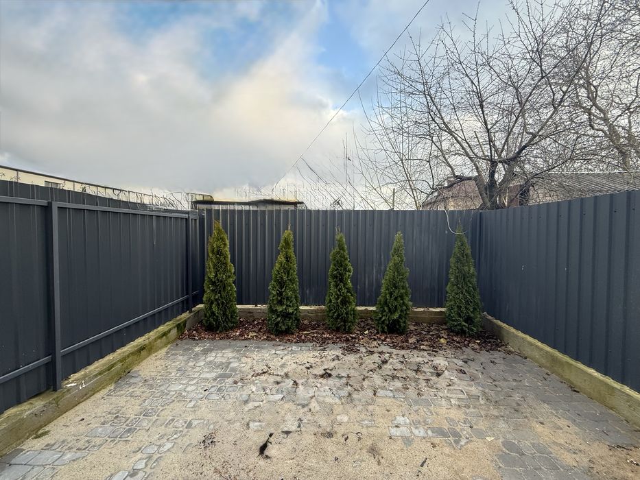 Продаж таунхауса з ремонтом