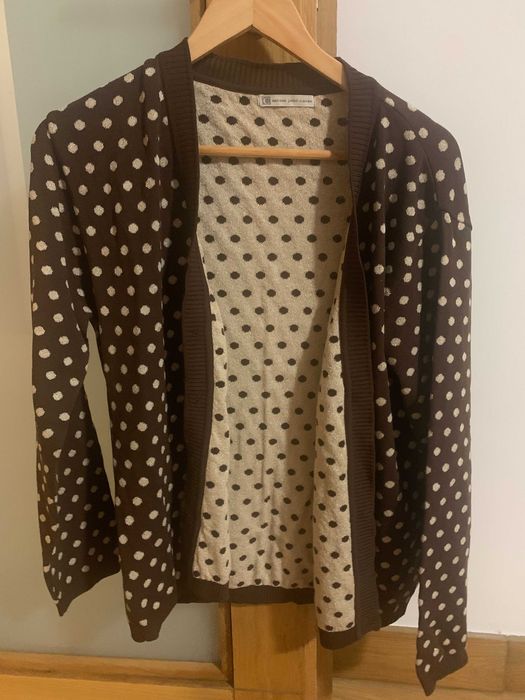 casaco de malha castanho  preço negociavel