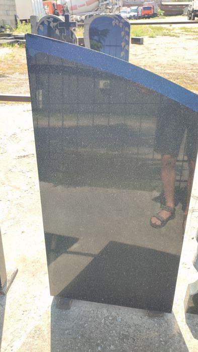 Памятники Гранитные дешево