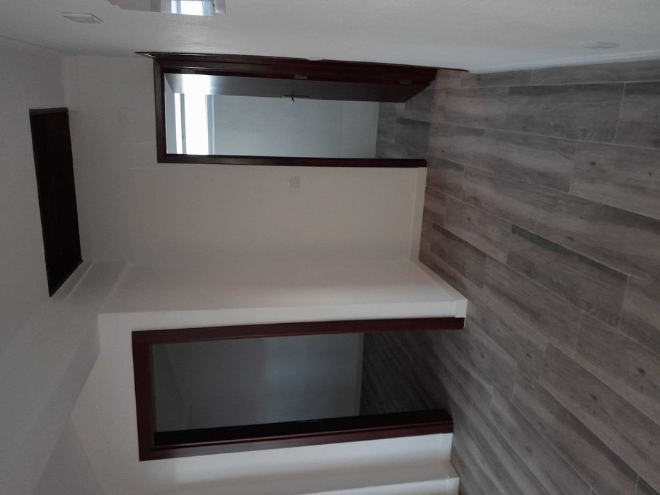 Arrendo Apartamento T2 -Bº Frei Aleixo