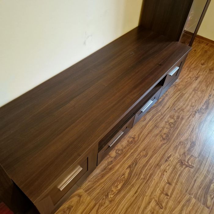 Szafka RTV z podświetleniem led