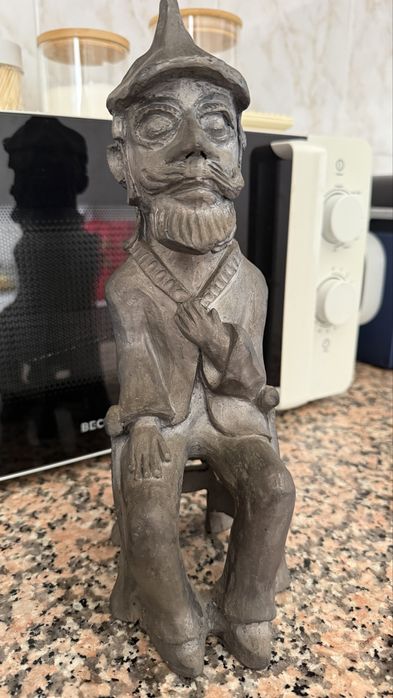Estátua barro  negro