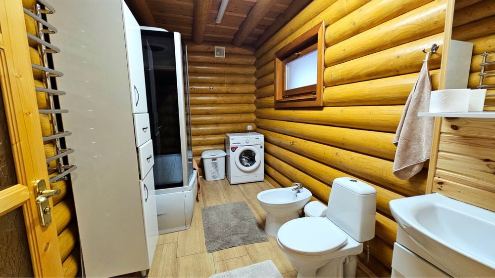 Будинок в горах деревʼяний подобово « Wow дача », чан і гірська річка