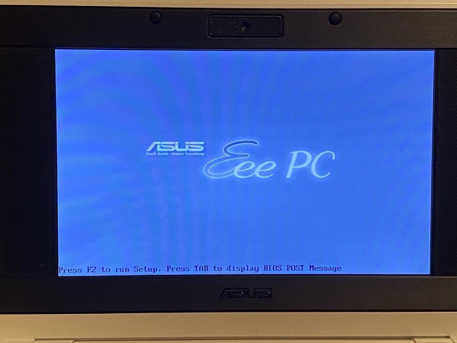 ASUS Eee PC нетбук, працює, для навчання / ретро-ігор / експериментів