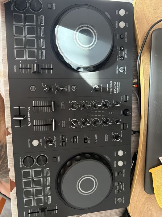 Ddj flx4 malo uzywany