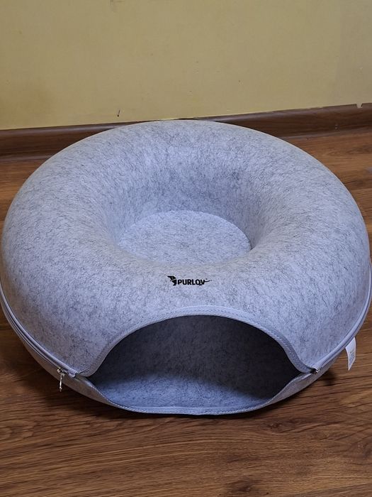 Лежак-пончик для кота