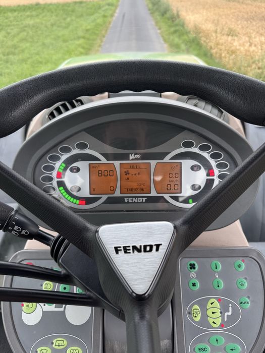 Fendt 828 Vario tms (+obiaciążnik 1000kg)