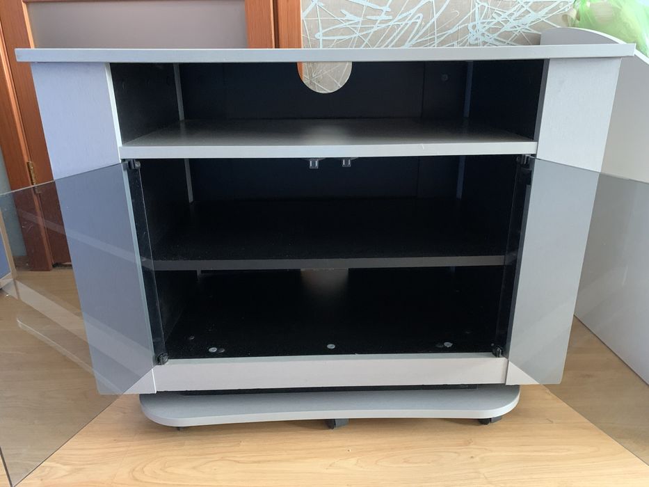 Тумба під телевізор