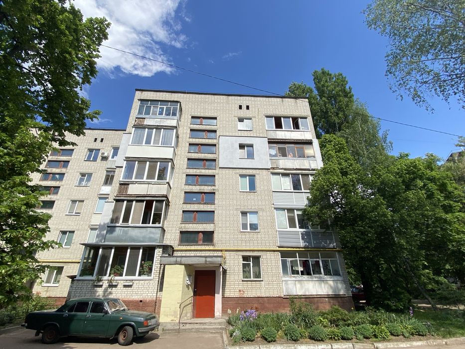 Продаж 3-кімнатної квартири  68м2, цегла, гарний район