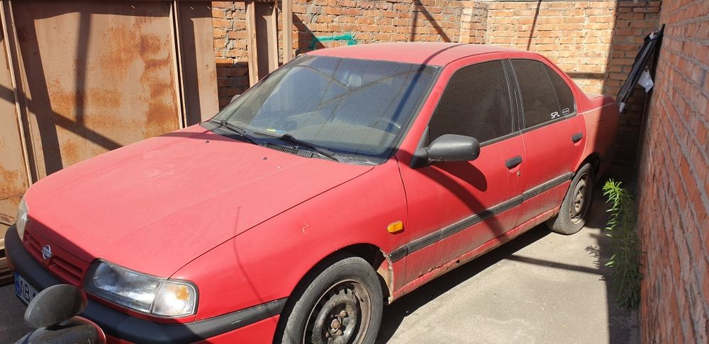 Nissan Primera 1993