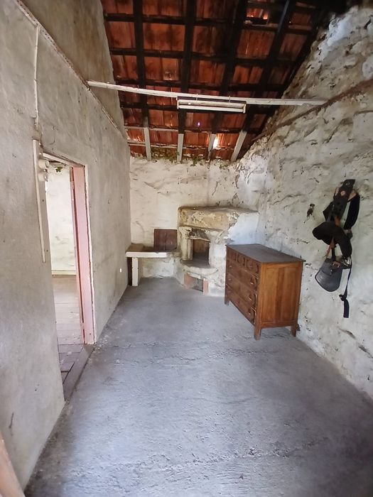 Excelente oportunidade!! Moradia com terreno.