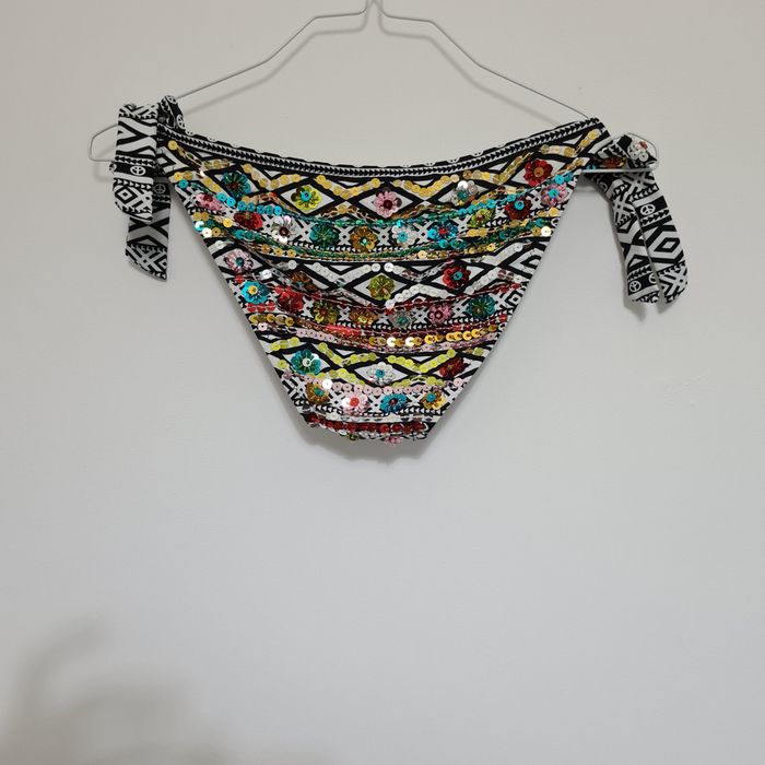 Bikini 2 pieces novo