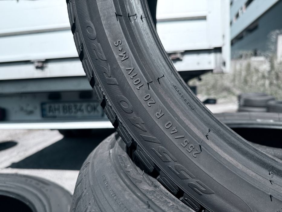 255 40 20 Pirelli Sottozero 3 99% 2023 Шини Зима