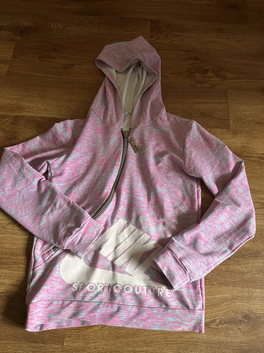 Спортивная кофта Nike для девочки