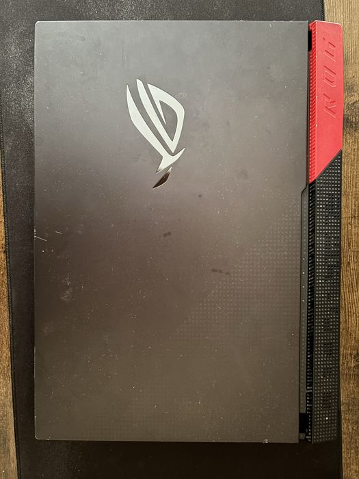 ASUS ROG Strix G15 G513IC Ryzen 7 4800H RTX 3050 16GB 512GB – USZKODZONY