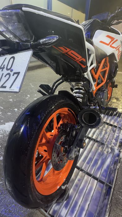 KTM Duke Duke 390