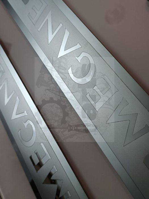 Frisos Soleira de porta Renault Megane 2009/2020