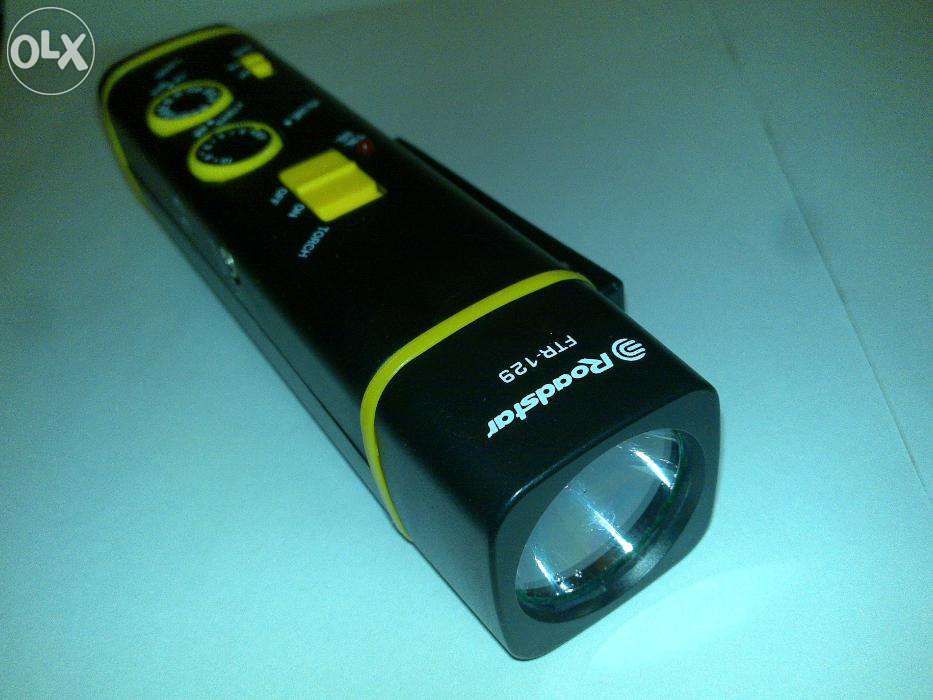 lanterna (roadstar ftr-129) rádio e com um sistema de luz intermitente