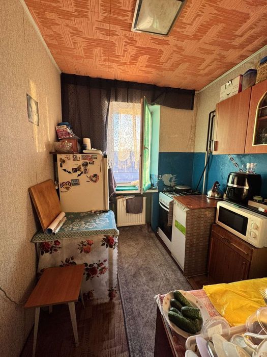Продаж 1-кімнатної квартири в районі 700-річчя (Сєдова)
