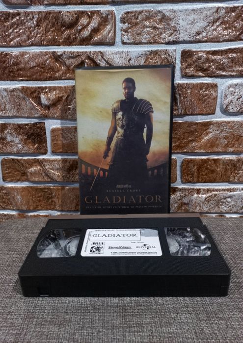 Kasety vhs wideo video.  Gladiator  VHS.  Bdb stan.