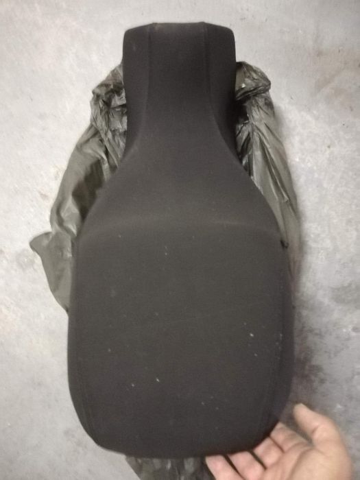 Banco para triumph tiger 1050 (novo preço para desocupar 155 euros)