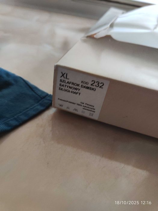 Szlafrok satynowy nowy elegancki