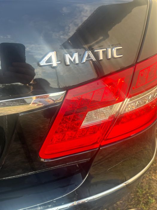 Мерседес 212 2012 4matic 204л.с