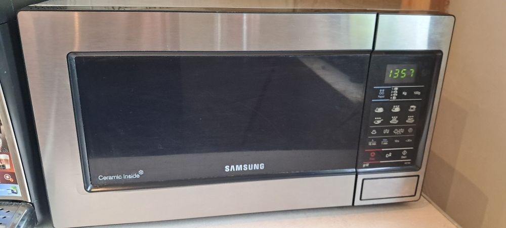 Mikrofalówka samsung ge73m