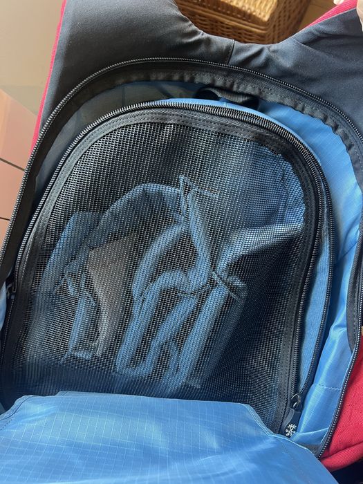 Mochila fotográfica Crumpler – vermelha