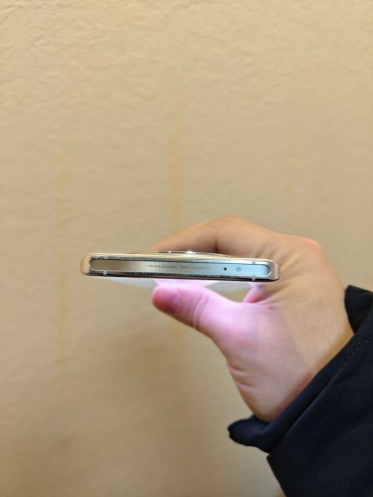 ** Vivo X100 16/512GB | Dimensity 9300