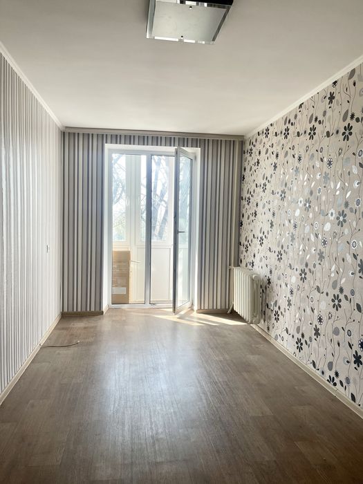 Продаж 2 кімнатноі квартири в Соляних