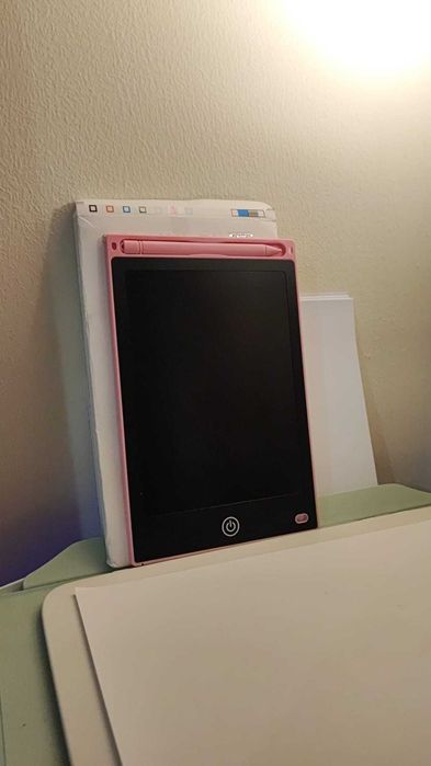 Tablet de Escrita 8.5 LCD para Crianças de brincar NOVO em caixa