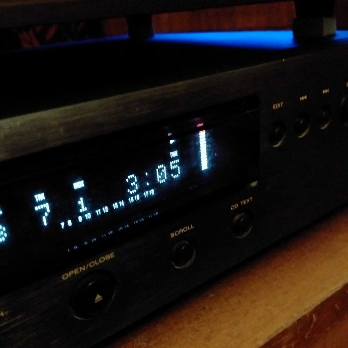 CD плеєр Marantz CD6000