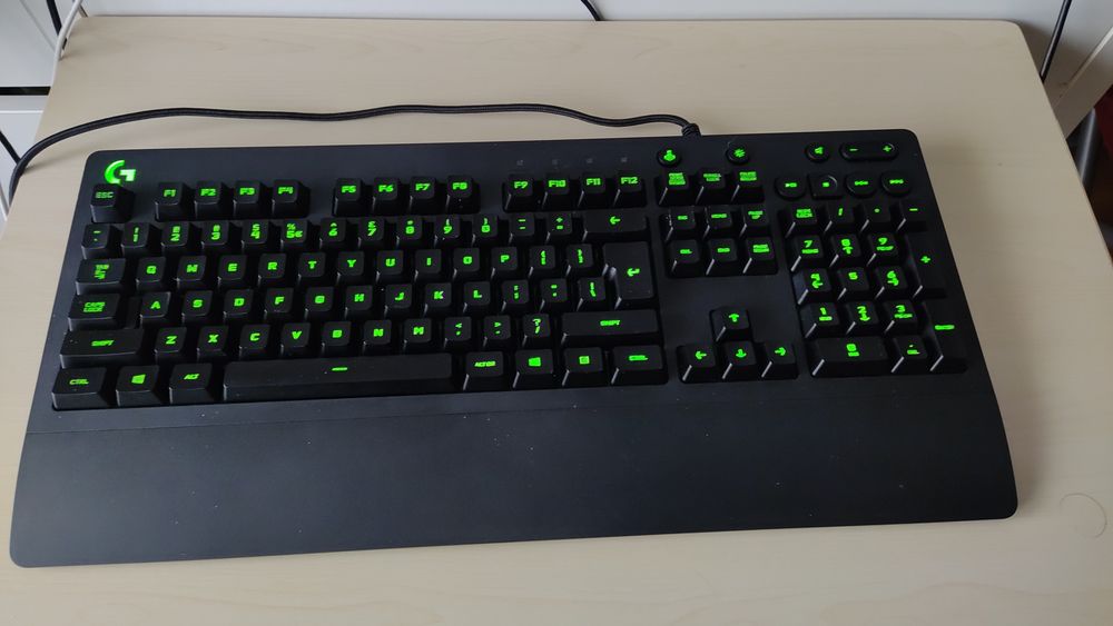 Logitech G213 PRODIGY Gaming Keyboard64738260461442123