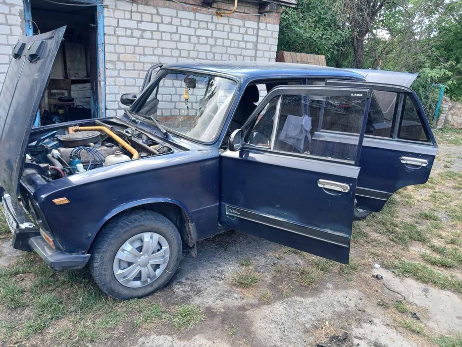 Продам ваз 2103 мотор зроблений ходова зроблена резина в хорошому стані  кпп5 ступка