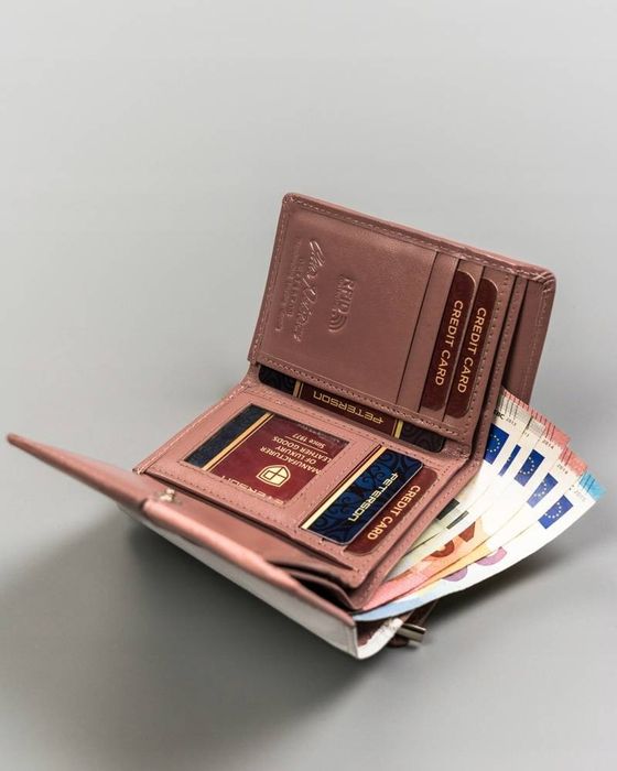 klasyczny, mały portfel damski ze skóry naturalnej - peterson