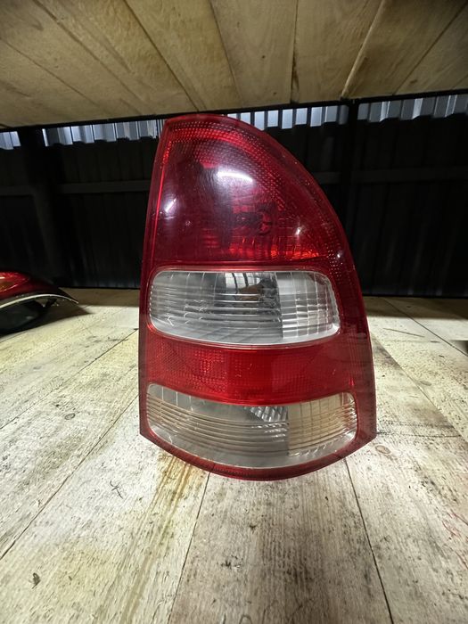 Стоп задній ліхтар Toyota corolla e12 тойота корола
