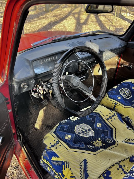 Продам москвич на ходу