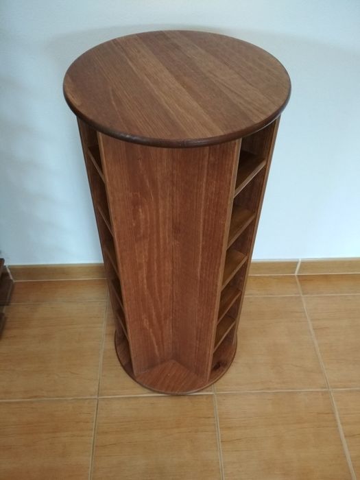 Móvel porta CD'S arquivo