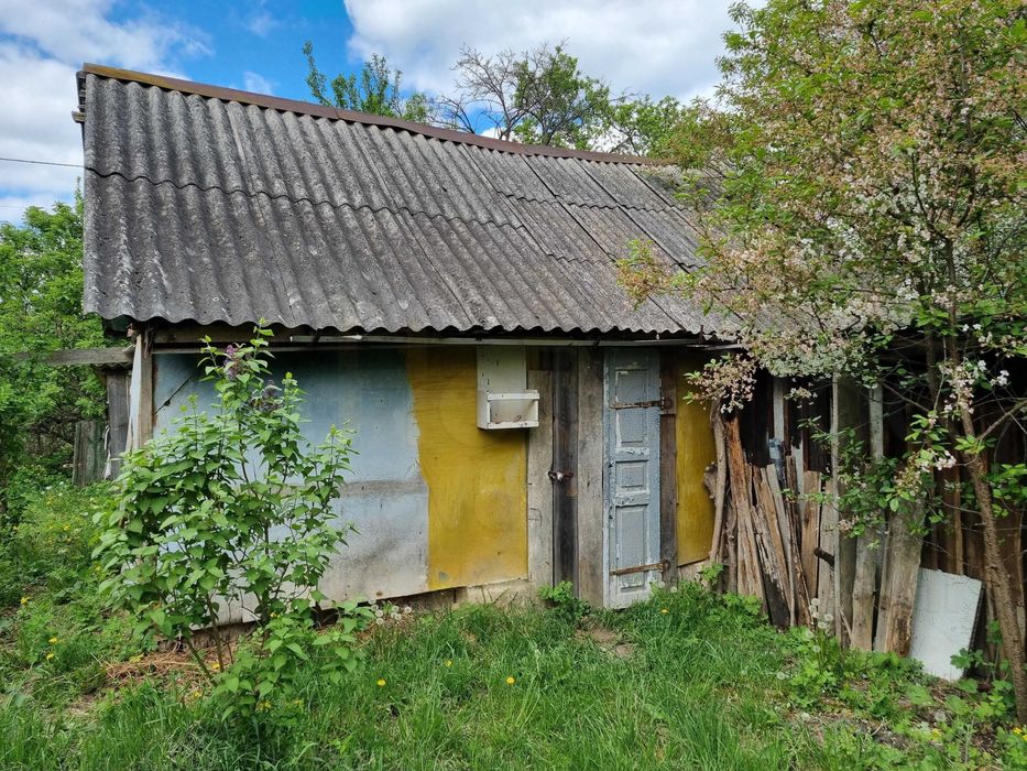 Окремий будинок на великій земельній ділянці в районі Масани-KI